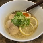 担々麺 にし森 - LEMON 塩ラーメン 780円。