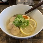 担々麺 にし森 - LEMON 塩ラーメン 780円。