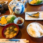 山水 - 朝食