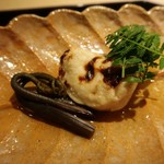 富小路 やま岸 - 蕨と河豚の白子に隠れてるけど淀大根を炊いたん(*˘︶˘人)