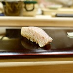 鮨みなと - ［2019/02］寿司⑩ 根室産ぶりの握り