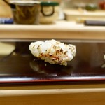 鮨みなと - ［2019/02］寿司⑫ ぼたんえび炙りの握り