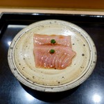 鮨みなと - ［2019/02］酒肴② めじまぐろ かるく漬け ねぎペースト