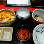 銀座 天一 横浜そごう店 - サラダと小鉢