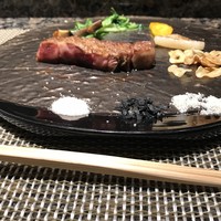 鉄板焼 銀明翠 - ガーリックライスとデザートが美味でしたん