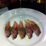 タケル クインディチ - オレンジオイル、レモンの皮すりおろし、ディルが個性的