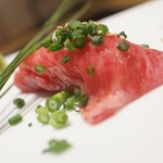 NIKUSYO taku ohira - トモサンカク握り