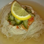 金陵苑  - 2019　2/16　冷麺