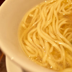 麺屋玉ぐすく - つけ麺用の中太麺で