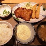 Yayoi Ken - チキン南蛮とエビフライの定食(960円)