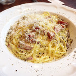 pizzeria felice - ベーコンたっぷりのカルボナーラ