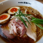 オカモト醤油ヌードル - オカモト醤油味玉ヌードル 880円