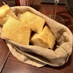 セルサルサーレ - 自家製フォカッチャ