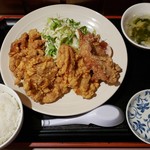 サウスヴィラ - からあげ4定食(850円)です。