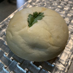 プラ・ビダ - タイカレーパン（210円）