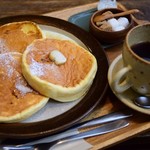 コパン・コピーヌ - サワークリームのスフレパンケーキ