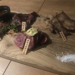 熟成肉バル オオゾネウッシーナ - 