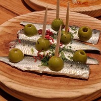 バル デ エスパーニャ ムイ 名古屋ミッドランド店 - 