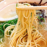 ラーメンSHOP 祭尾商店 - 麺のアップです。（2019.2 byジプシーくん）