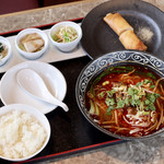 中国料理 鮮楽園 - 特選［麺］セット・麻辣牛肉ラーメン