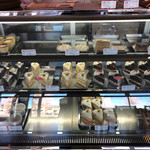 Deli's ケーキ＆コーヒー - ケーキ。1つずつ、攻めてる途中