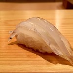 江戸前鮓 すし通 - 宍道湖の白魚 こんなに新鮮なしらうおは久々！ 食感がぷりっとしてて、歯応えもある