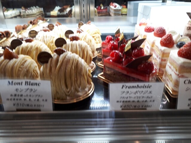 パティスリー ルポンデザミ Le Pont Des Amis 板橋本町 ケーキ 食べログ