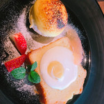 estY - ラピュタパン