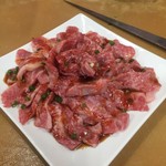 Yakiniku No Himitsu Kichi - 