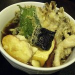 中国山地蕎麦工房 ふなつ - ふなつ・マイタケ天ぷらそば￥900(2011.08)