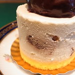 シンプルで軽めのショートケーキ