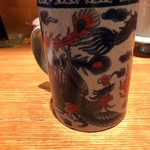 Chuugokuryouri Horiuchi - 一目惚れした中国茶器。龍と不死鳥。カッコ良すぎる。不死鳥側。