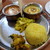 やっぱりインディア - 料理写真:ランチミールス（バターチキンカレー、パーパド、ケルラ風フィッシュカレー、キャベツのアチャール、豆のあえもの）