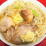 ラーメン二郎 - ラーメン小＋ニンニク
