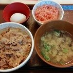 すき家 - 牛丼(並盛)しじみ汁たまごセット　550円
