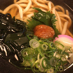 うどん居酒屋 海士麺蔵 - 梅わかめうどん