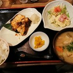 武屋食堂 - 