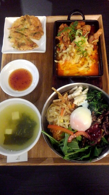 韓美膳 THE OUTLETS HIROSHIMA店 （ハンビジェ） - 高須/韓国料理