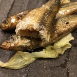 鰻はし本 - 琵琶湖ホンモロコの燻し胡桃オイル漬