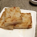 逸翠軒點心專門店 - 香煎蘿蔔糕：$24