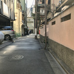 とんかつ 万平 - 遠景