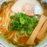 金久右衛門 - 金醤油ラーメン（650円）