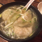 Gyouza Izakaya Fuu Fuu - スープ餃子