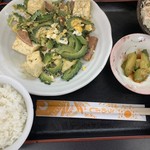 食堂花笠 - ご飯少なめで注文