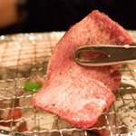 炭火焼肉　仁 - 