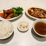 Szechwan Cuisine & Wine 四川料理 御馥 - ビジネスランチ