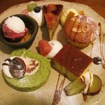 ”和”taste　casual　french　月和花 - 秋のスペシャルデザートプレート（1,260yen）