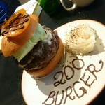 ICON - 御飯大盛りの２００バーガー記念特注モレバーガー￥ 時価❤