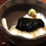 菊鮨 - ◆鰆の蒸し鮨・・鰆は切り身が大きくお罪もあり旨みを感じますし、とろろや海苔醤油とよく合います。