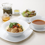 茶語 TEA SALON 新宿髙島屋店